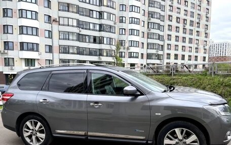 Nissan Pathfinder, 2015 год, 2 100 000 рублей, 7 фотография