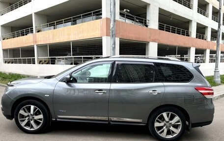 Nissan Pathfinder, 2015 год, 2 100 000 рублей, 6 фотография