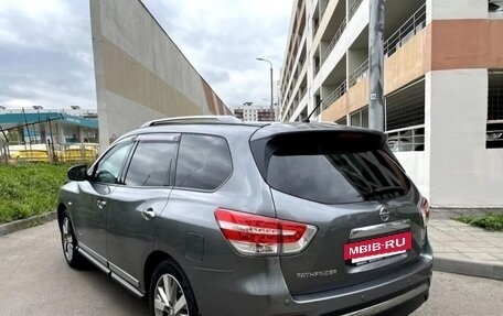 Nissan Pathfinder, 2015 год, 2 100 000 рублей, 8 фотография