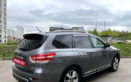 Nissan Pathfinder, 2015 год, 2 100 000 рублей, 9 фотография
