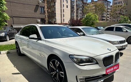 BMW 7 серия, 2012 год, 2 500 000 рублей, 2 фотография