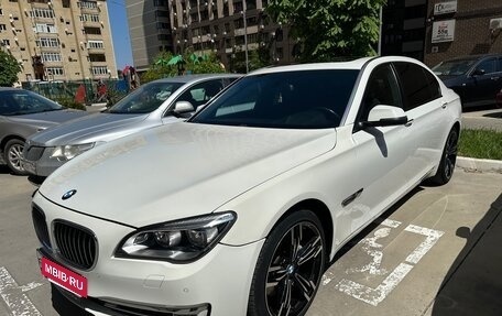 BMW 7 серия, 2012 год, 2 500 000 рублей, 3 фотография