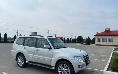 Mitsubishi Pajero IV, 2019 год, 5 100 000 рублей, 3 фотография
