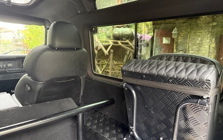 Land Rover Defender I, 1997 год, 5 600 000 рублей, 14 фотография