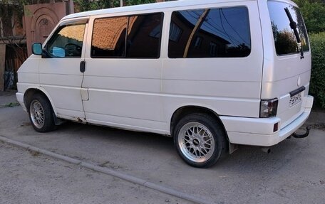 Volkswagen Multivan T4, 1993 год, 690 000 рублей, 7 фотография