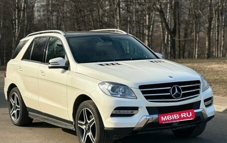 Mercedes-Benz M-Класс, 2011 год, 1 799 000 рублей, 2 фотография