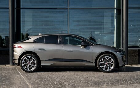 Jaguar I-Pace I, 2018 год, 4 200 000 рублей, 4 фотография