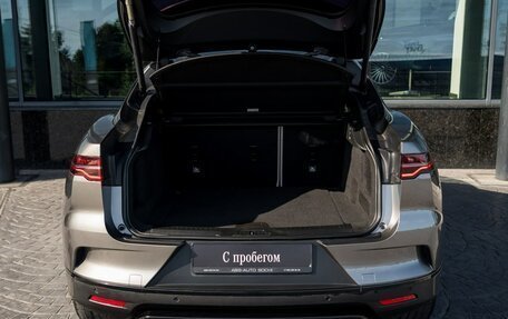 Jaguar I-Pace I, 2018 год, 4 200 000 рублей, 27 фотография