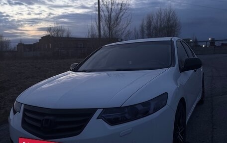 Honda Accord VIII рестайлинг, 2012 год, 1 650 000 рублей, 3 фотография