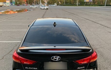 Hyundai Elantra VI рестайлинг, 2017 год, 1 770 000 рублей, 3 фотография