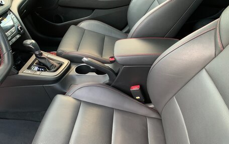 Hyundai Elantra VI рестайлинг, 2017 год, 1 770 000 рублей, 11 фотография