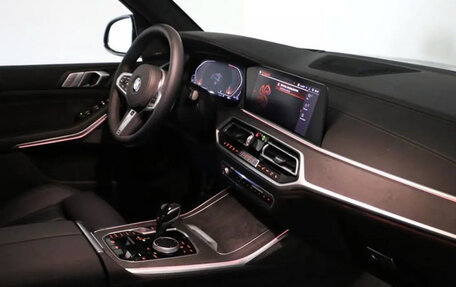 BMW X7, 2021 год, 7 834 000 рублей, 2 фотография