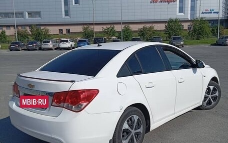 Chevrolet Cruze II, 2011 год, 550 000 рублей, 5 фотография