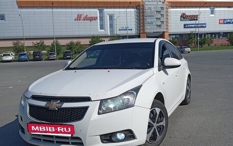 Chevrolet Cruze II, 2011 год, 550 000 рублей, 9 фотография