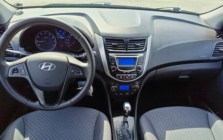 Hyundai Solaris II рестайлинг, 2013 год, 899 000 рублей, 16 фотография