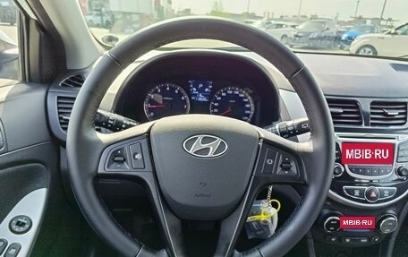 Hyundai Solaris II рестайлинг, 2013 год, 899 000 рублей, 17 фотография