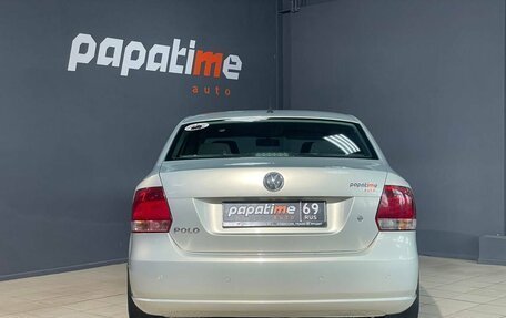 Volkswagen Polo VI (EU Market), 2011 год, 830 000 рублей, 4 фотография