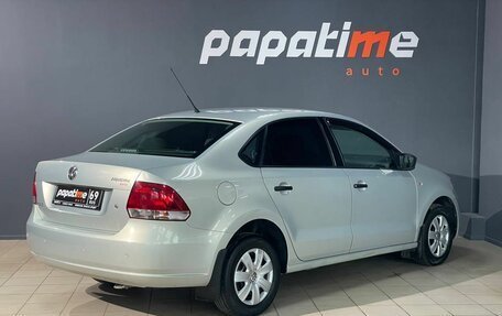 Volkswagen Polo VI (EU Market), 2011 год, 830 000 рублей, 3 фотография