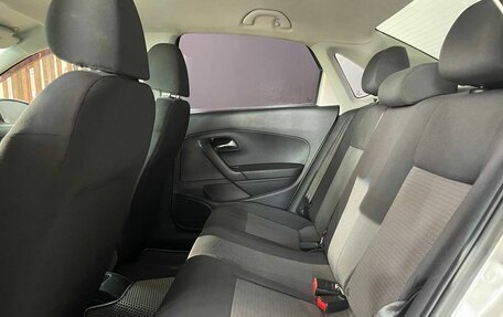Volkswagen Polo VI (EU Market), 2011 год, 830 000 рублей, 11 фотография