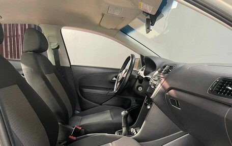 Volkswagen Polo VI (EU Market), 2011 год, 830 000 рублей, 9 фотография