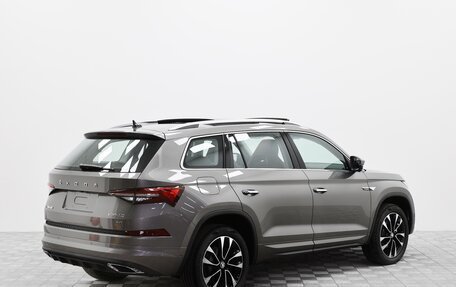 Skoda Kodiaq, 2024 год, 5 480 000 рублей, 2 фотография