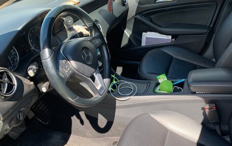 Mercedes-Benz A-Класс, 2015 год, 1 450 000 рублей, 8 фотография
