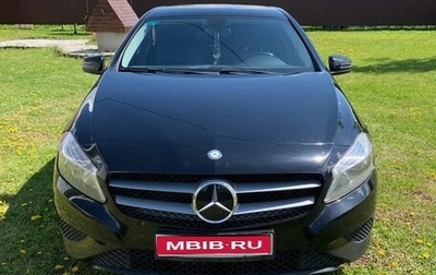 Mercedes-Benz A-Класс, 2015 год, 1 450 000 рублей, 1 фотография
