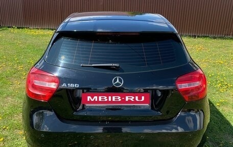 Mercedes-Benz A-Класс, 2015 год, 1 450 000 рублей, 6 фотография