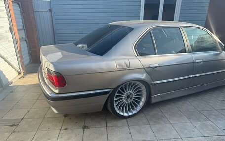 BMW 7 серия, 1996 год, 500 000 рублей, 6 фотография
