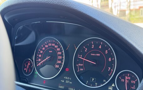 BMW 3 серия, 2017 год, 2 200 000 рублей, 10 фотография