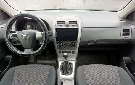 Toyota Corolla, 2011 год, 899 000 рублей, 17 фотография