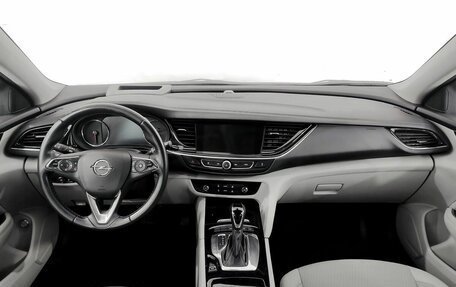 Opel Insignia II рестайлинг, 2017 год, 1 690 000 рублей, 5 фотография