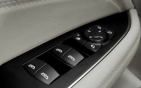 Opel Insignia II рестайлинг, 2017 год, 1 690 000 рублей, 11 фотография