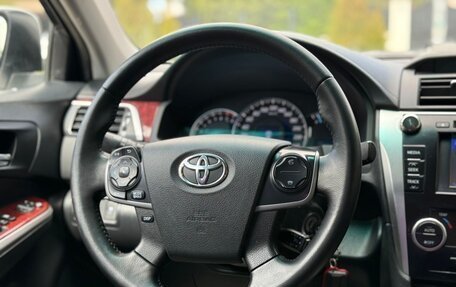 Toyota Camry, 2014 год, 1 550 000 рублей, 12 фотография