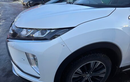 Mitsubishi Eclipse Cross, 2018 год, 2 200 000 рублей, 10 фотография