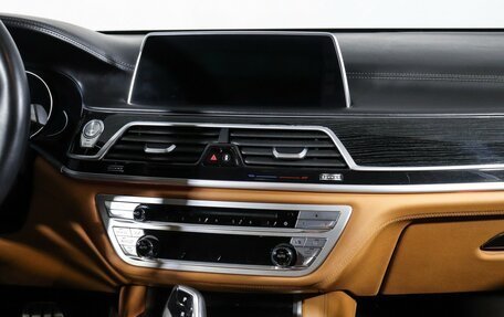 BMW 7 серия, 2017 год, 3 990 000 рублей, 25 фотография