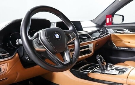 BMW 7 серия, 2017 год, 3 990 000 рублей, 27 фотография