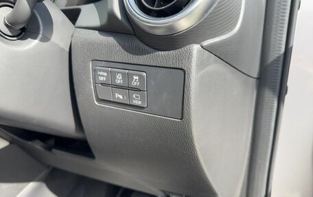 Mazda 2 III, 2021 год, 910 013 рублей, 11 фотография