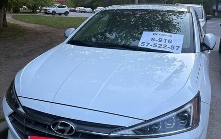 Hyundai Elantra VI рестайлинг, 2019 год, 2 300 000 рублей, 2 фотография