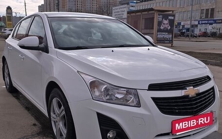 Chevrolet Cruze II, 2014 год, 1 100 000 рублей, 5 фотография