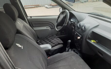 Renault Logan I, 2007 год, 180 000 рублей, 8 фотография
