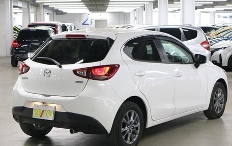 Mazda Demio IV, 2019 год, 1 100 000 рублей, 5 фотография