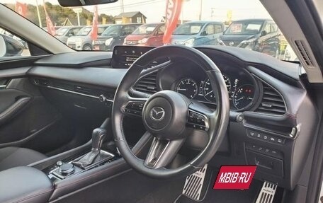 Mazda 3, 2021 год, 1 700 000 рублей, 11 фотография