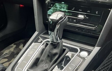 Volkswagen Passat B8 рестайлинг, 2017 год, 1 800 000 рублей, 8 фотография