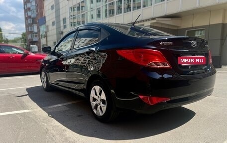 Hyundai Solaris II рестайлинг, 2014 год, 950 000 рублей, 6 фотография