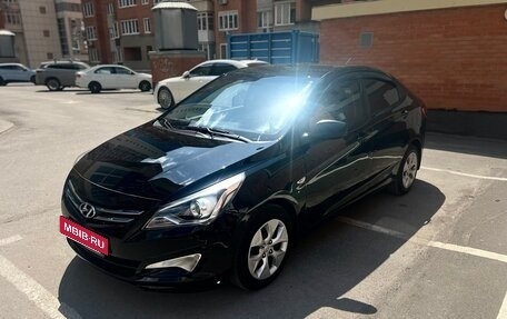 Hyundai Solaris II рестайлинг, 2014 год, 950 000 рублей, 4 фотография