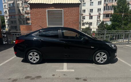 Hyundai Solaris II рестайлинг, 2014 год, 950 000 рублей, 12 фотография