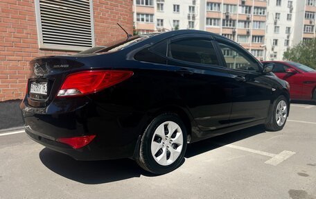 Hyundai Solaris II рестайлинг, 2014 год, 950 000 рублей, 10 фотография