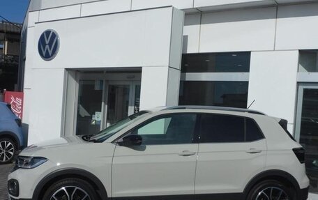 Volkswagen T-Cross I, 2022 год, 1 350 000 рублей, 2 фотография