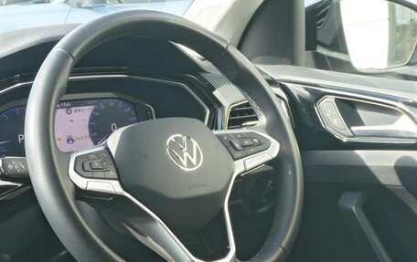 Volkswagen T-Cross I, 2022 год, 1 350 000 рублей, 8 фотография